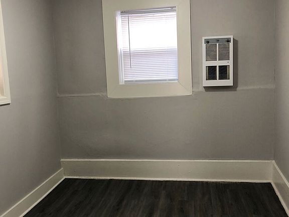 3rd image of 409 N 49th St #B