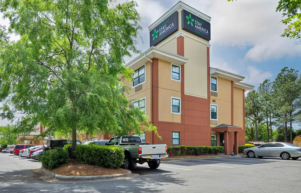 Exterior - Charlotte - Pineville - Park Rd