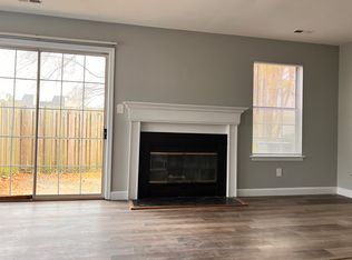 335 Lees Mill Dr, Newport News, VA 23608