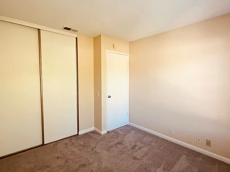 39901 Lindsay McDermott Ln — Photo 26