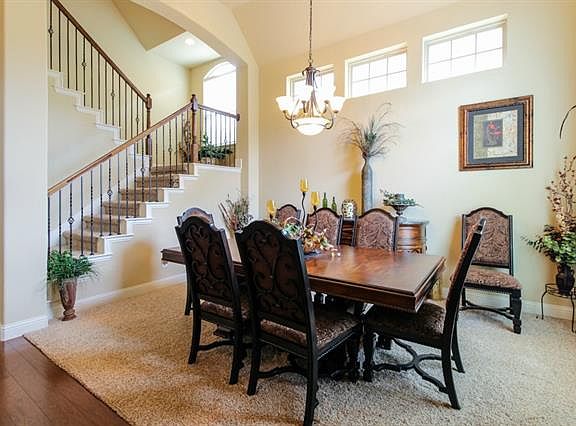 2nd image of 5625 Belton Ln
