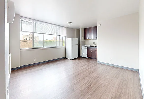 1671 N. Prospect Ave. — Photo 45