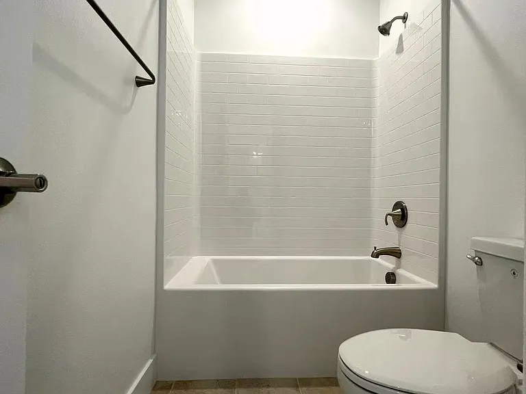 414 Clipper — Photo 12