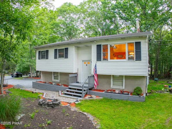 259 Wild Acres Dr, Dingmans Ferry, PA 18328