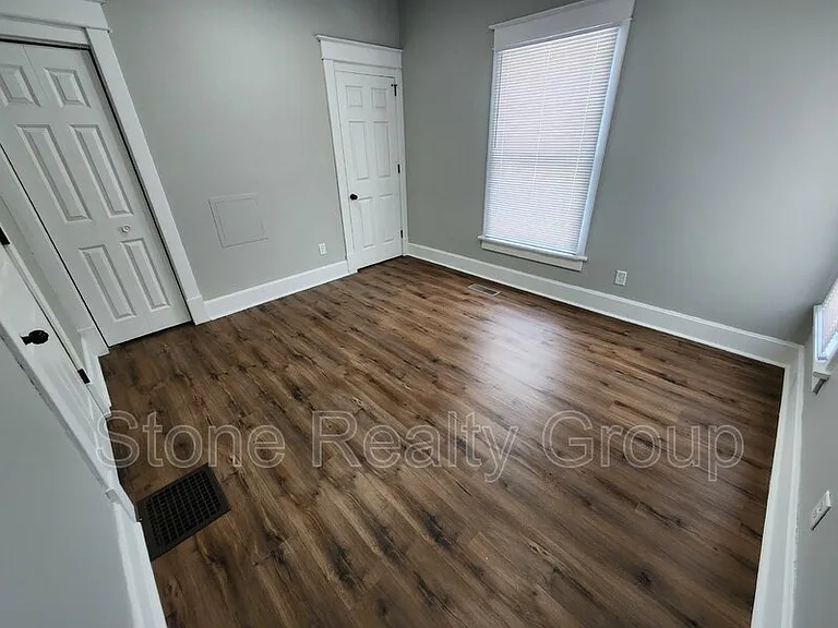 1417 S 19th St — Photo 7