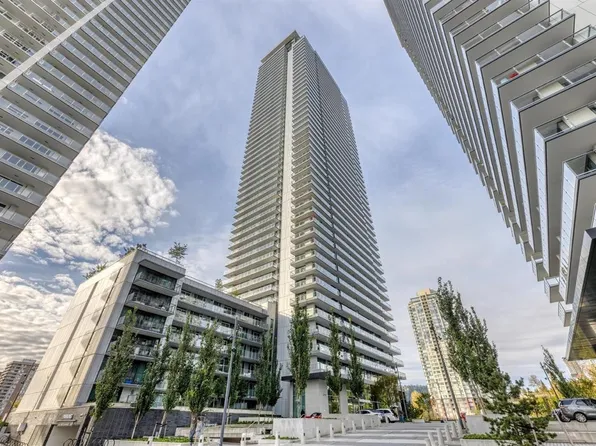 3809 Evergreen Pl #2710, Burnaby, BC V3J 0M1