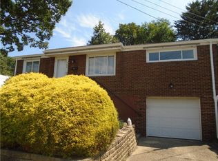 350 Berry St, Baden, PA 15005