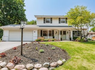 2745 N 117th PLACE, Wauwatosa, WI 53222