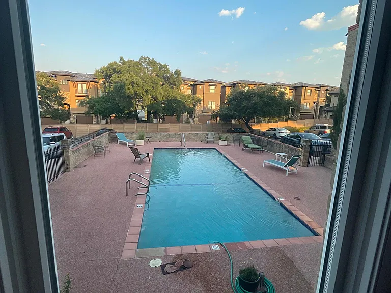 3431 N Hills Dr #121 — Photo 10