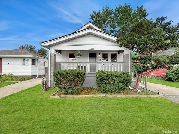 24520 Schroeder Ave, Eastpointe, MI 48021