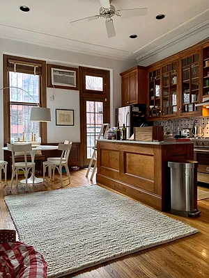 Rented by Oxford Property Group | media 32