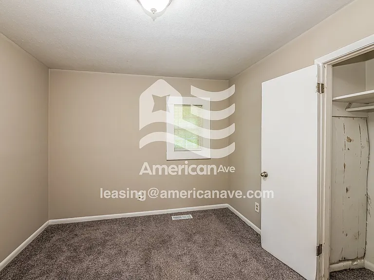 643425_011_bedroom_11.jpg