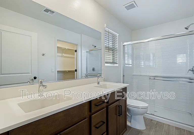10657 S Astraia Dr — Photo 8