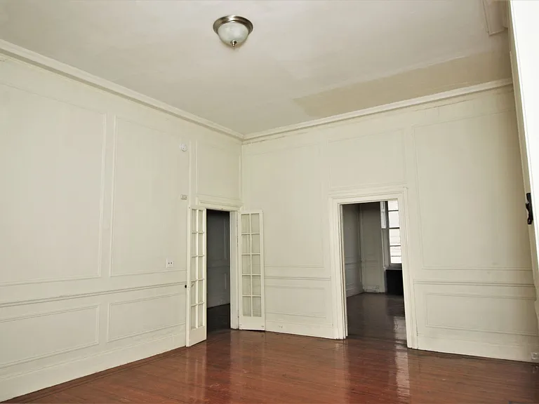 932 N. Charles St — Photo 7