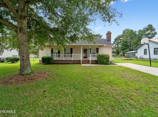 206 Lorraine Ct, Jacksonville, NC 28540