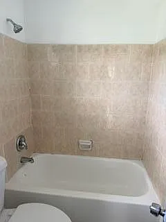 2285 NE 172nd St #15 — Photo 11