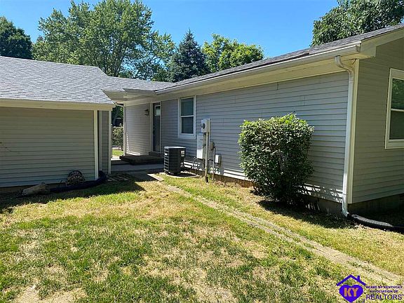 2nd image of 139 Vonda Ct