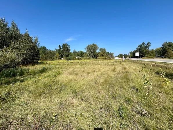 3523 Calhoun Rd, Beaverton, MI 48612