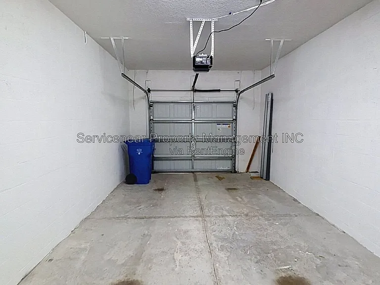 9528 Pembrooke Pines Dr — Photo 23