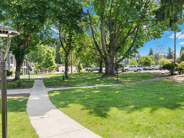 Cedar Lane — Photo 24
