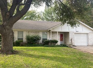 3805 Timberwood Ct, Grand Prairie, TX 75052