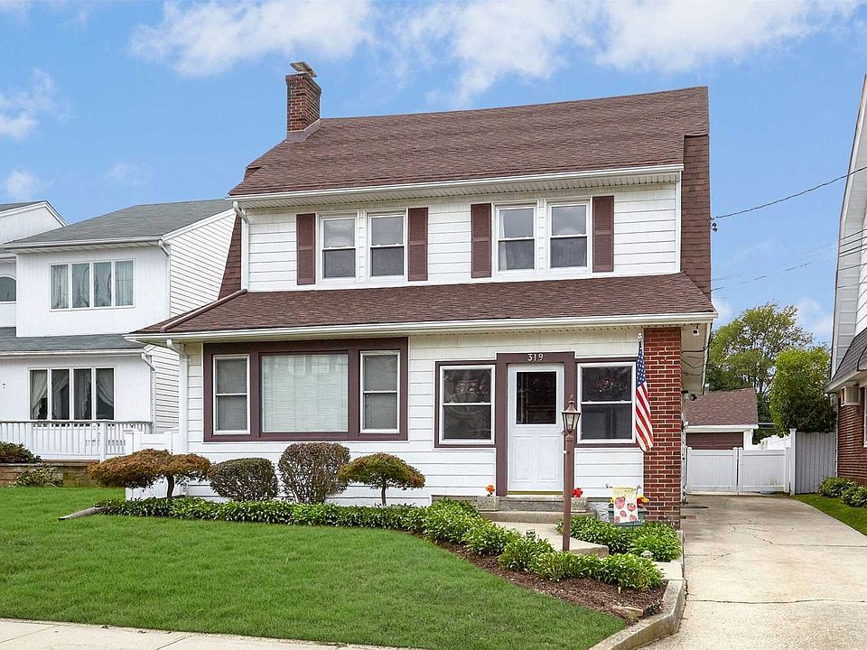 1st image of 319 Daub Ave