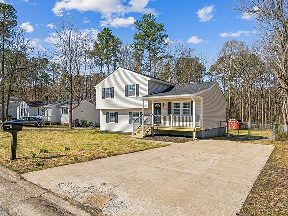 2nd image of 716 Cabin Creek Dr