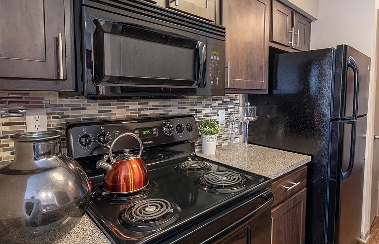 Ridgeview Place Apartments — Photo 18