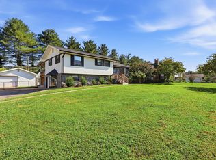 7327 Sterling Rd, Hixson, TN 37343