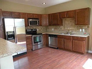 5th image of 1218 Fletcher Ave