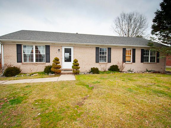 2nd image of 119 Brookwood Ln