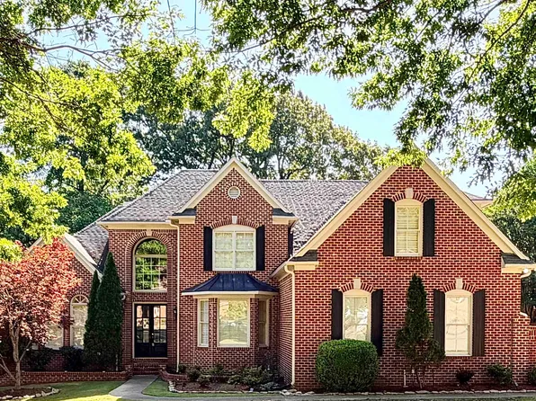 1816 New Riverdale Rd, Germantown, TN 38138