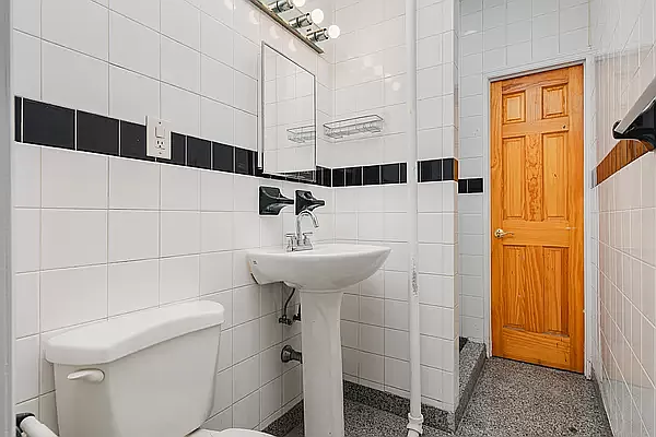 Rented by Living New York | media 15