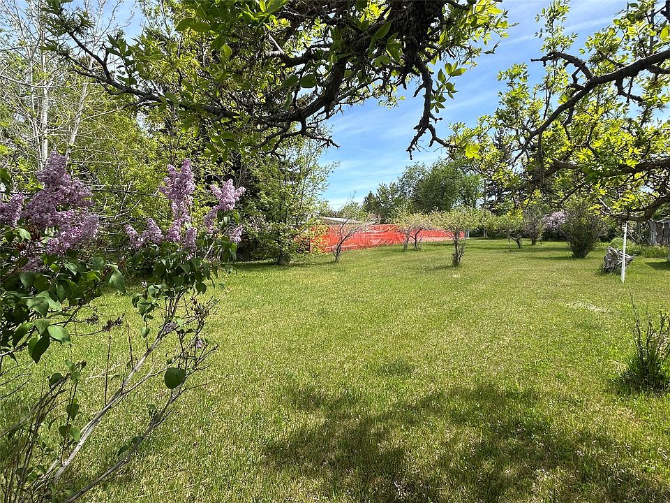 1st image of 607 3rd Ave SW