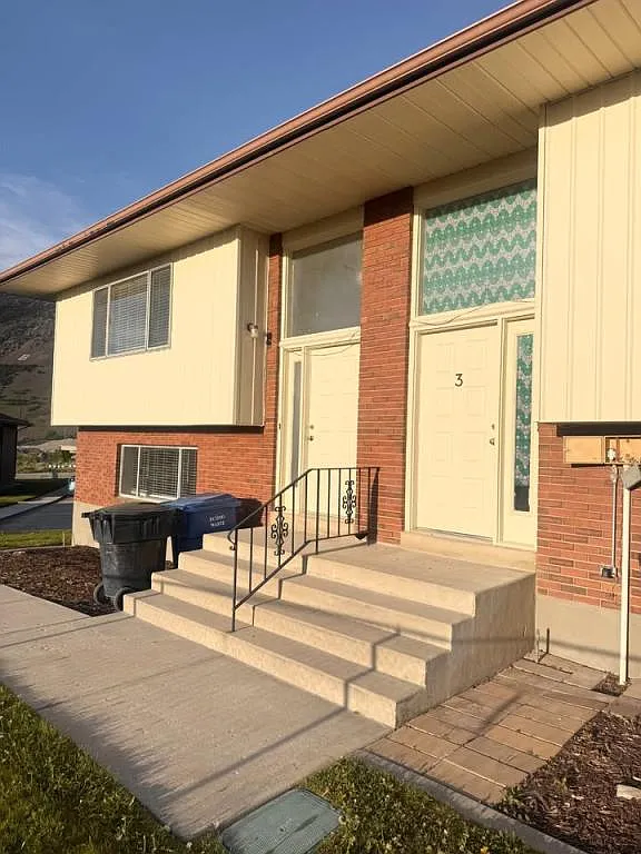 800 E 100 S - Unit 2 — Photo 1