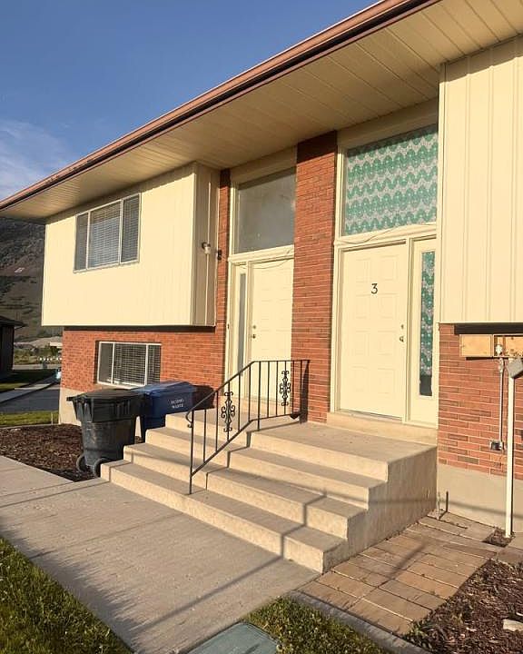 1st image of 800 E 100 S APT 2