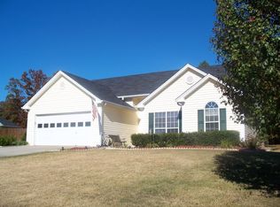 533 Oxford Rdg, Winder, GA 30680