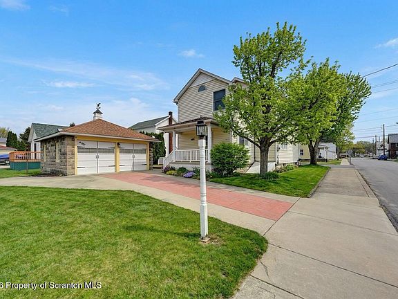 4th image of 454 Hickory St #454