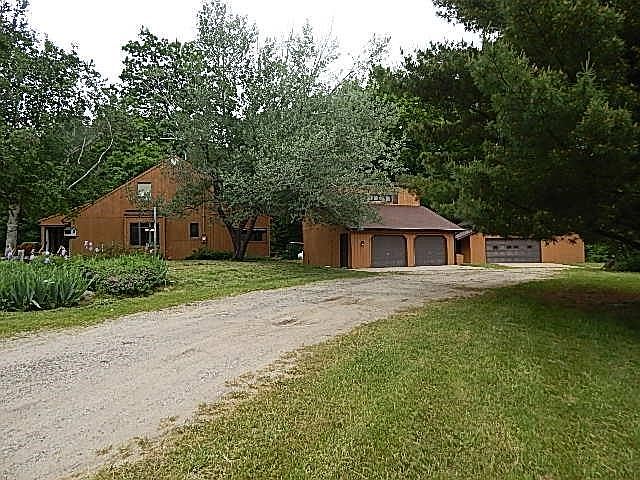 1st image of 14201 Birch Ln