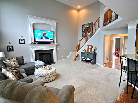 2nd image of 1094 Rivermeade Dr