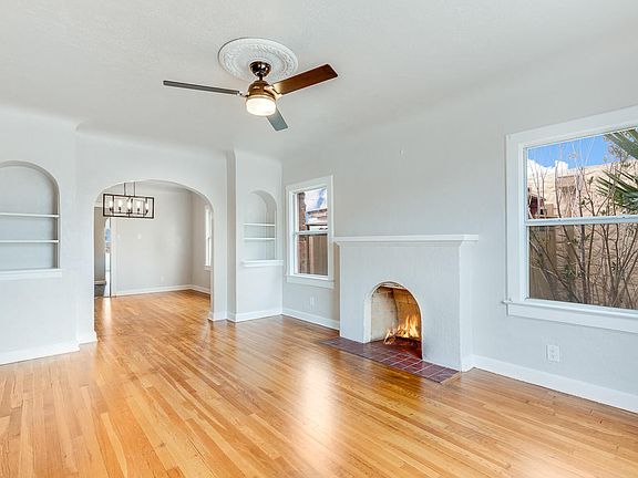5th image of 704 Mesita Dr