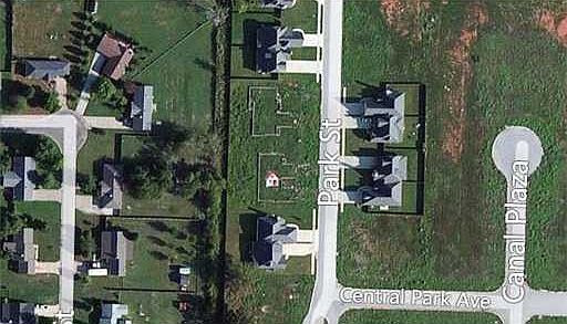 1st image of 1600 Park St #L11