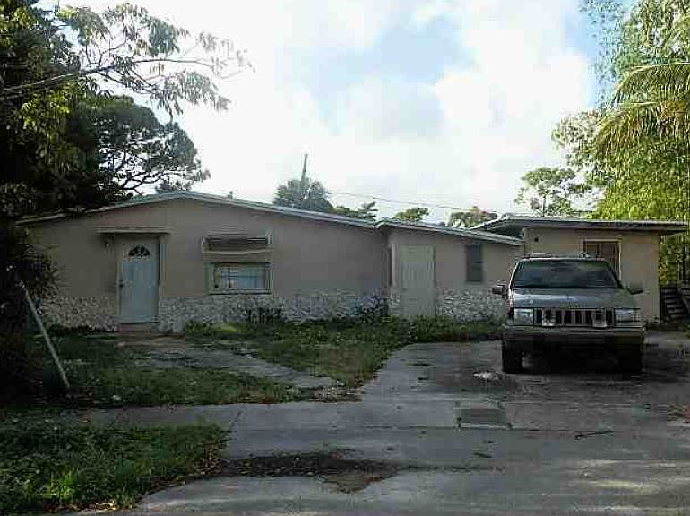 1st image of 1609 NW 15th Ln