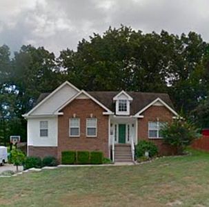 1st image of 303 S Aztec Dr