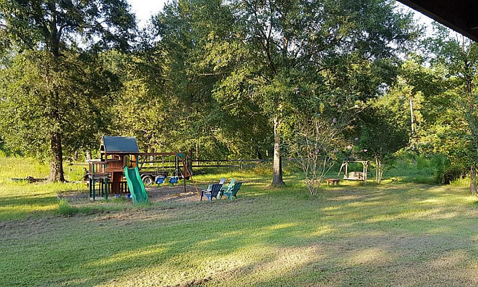 1st image of 19717 Emerald Ln