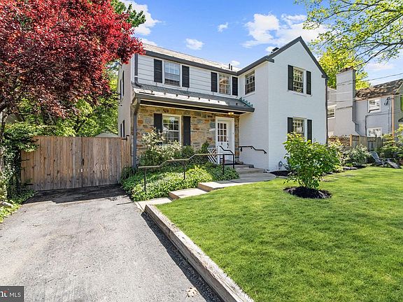 4th image of 5133 Worthington Dr