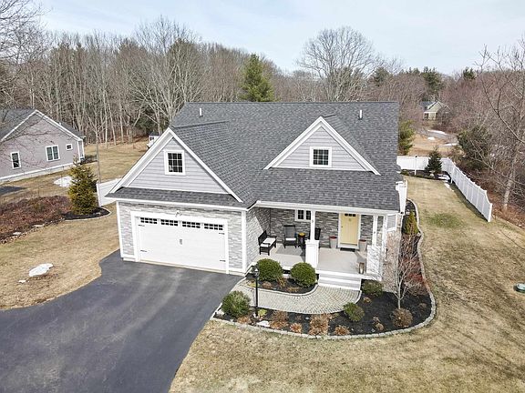 2nd image of 8 Grover Lane