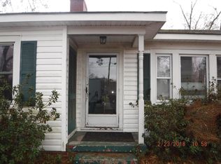 2609 E 3rd St, Greenville, NC 27858