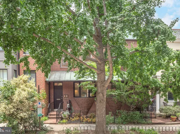 1773 Swann St NW, Washington, DC 20009