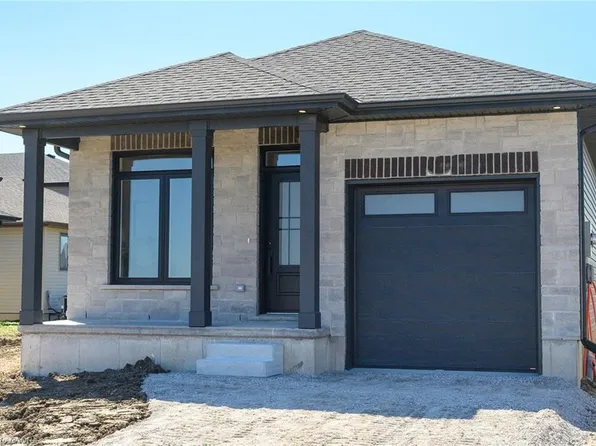 14 Rogers St, Jarvis, ON N0A 1J0